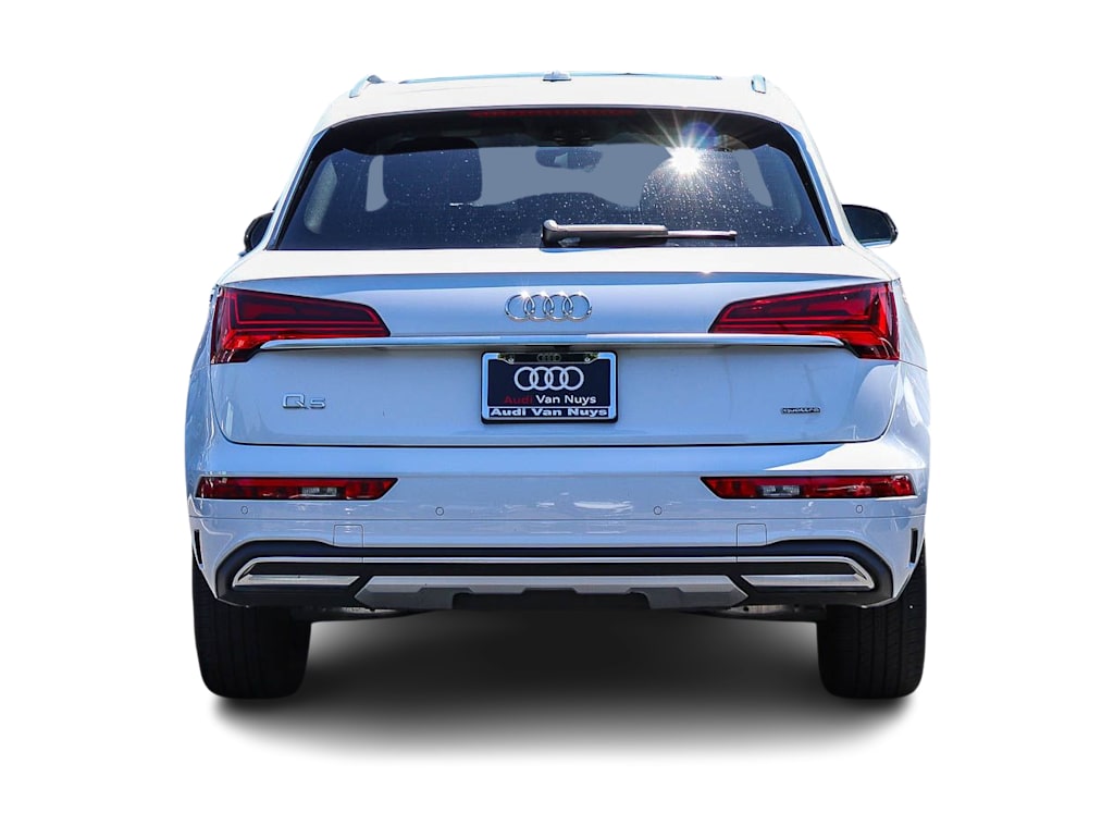 Thumbnail: 2024 Audi Q5 - 3