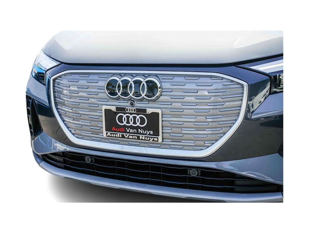 Thumbnail: 2023 Audi Q4 e-tron - 21