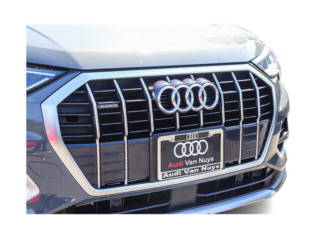 Thumbnail: 2020 Audi Q3 - 21