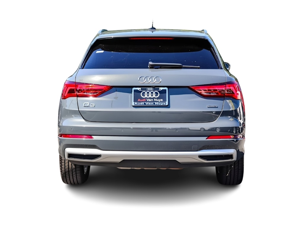 Thumbnail: 2020 Audi Q3 - 4