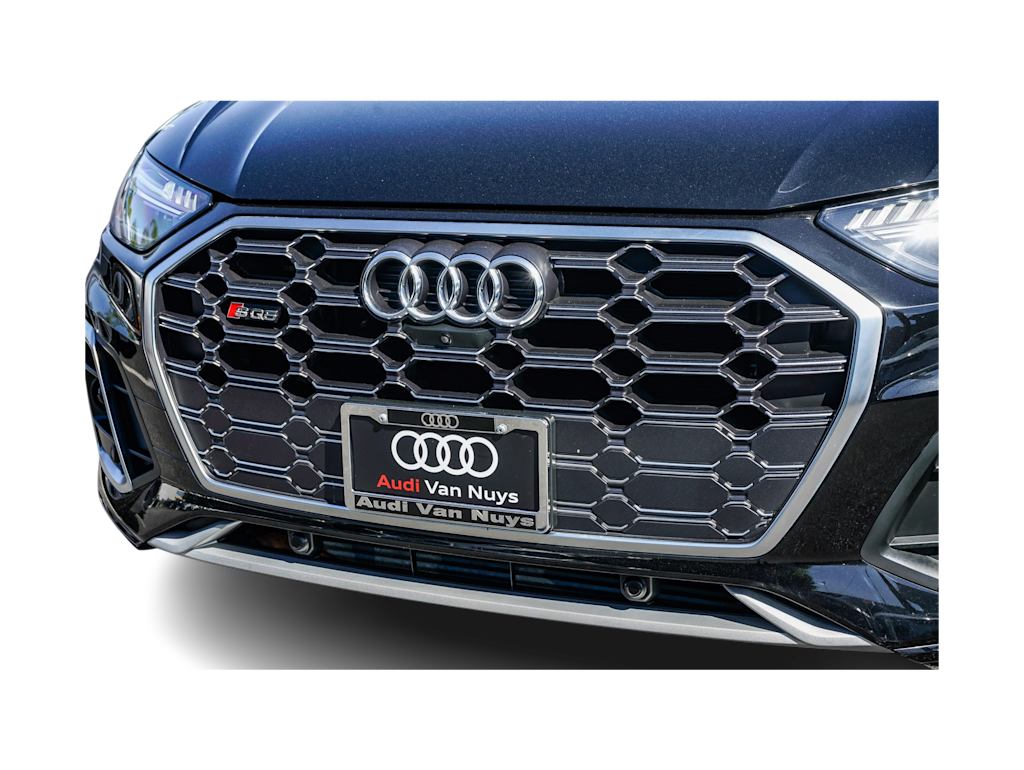 Thumbnail: 2023 Audi SQ5 - 17