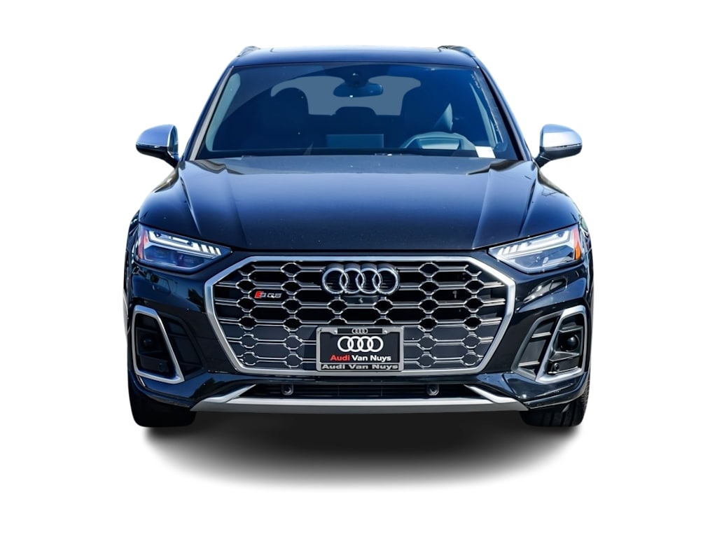 Thumbnail: 2023 Audi SQ5 - 3