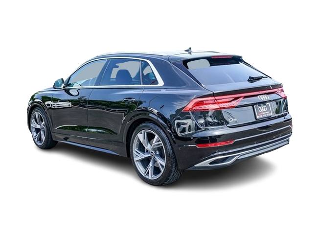 Thumbnail: 2022 Audi Q8 - 17