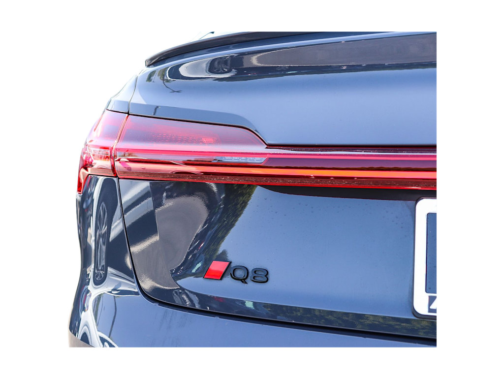 Thumbnail: 2024 Audi Q8 e-tron - 22