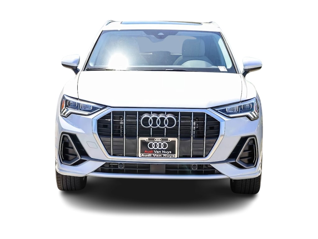Thumbnail: 2023 Audi Q3 - 5