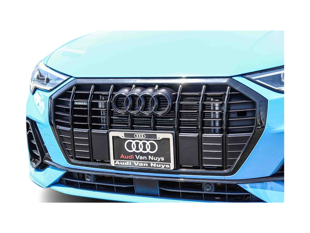 Thumbnail: 2023 Audi Q3 - 21