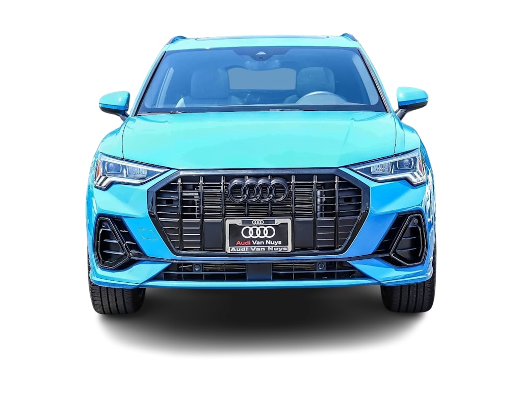 Thumbnail: 2023 Audi Q3 - 19