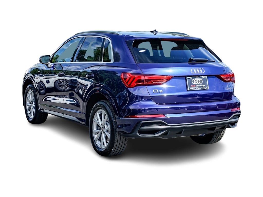 Thumbnail: 2025 Audi Q3 - 3