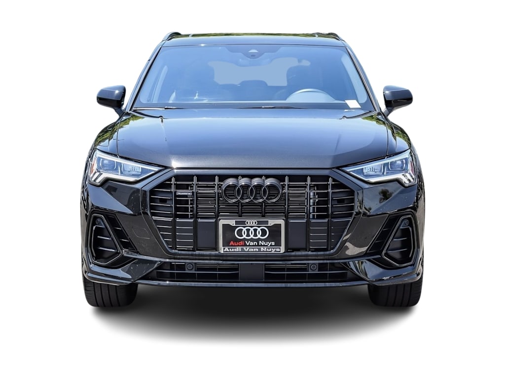 Thumbnail: 2025 Audi Q3 - 18