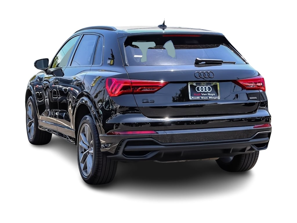 Thumbnail: 2025 Audi Q3 - 3