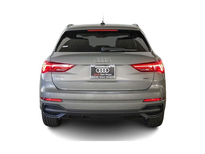 Thumbnail: 2025 Audi Q3 - 4