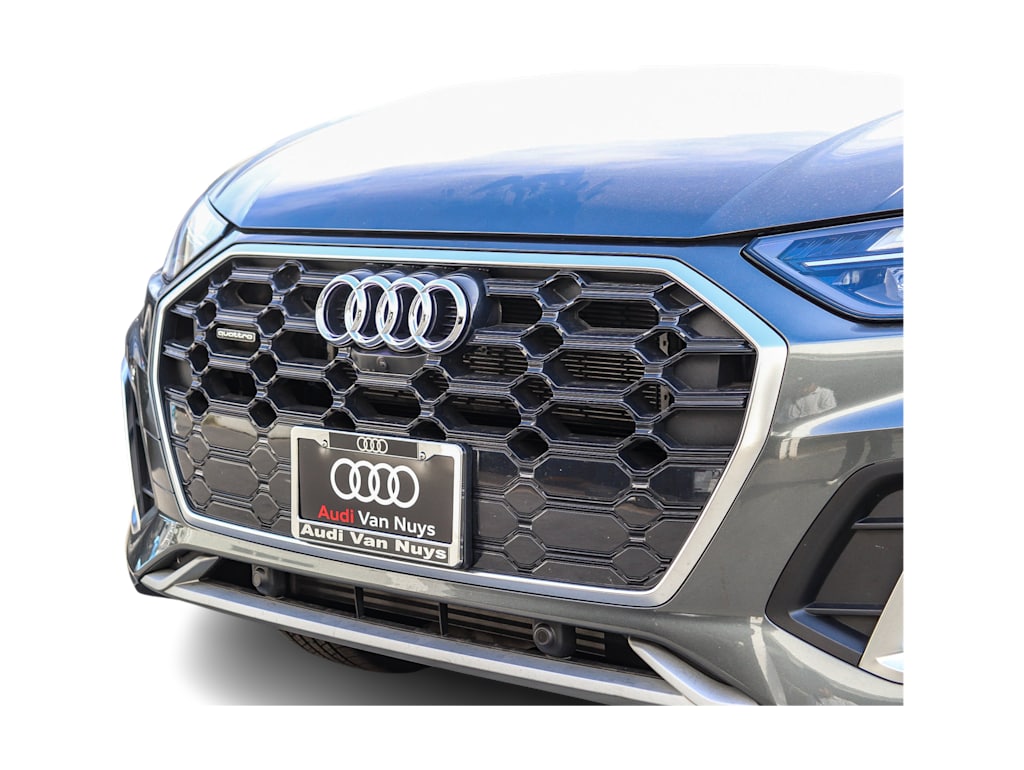 Thumbnail: 2025 Audi Q5 - 11