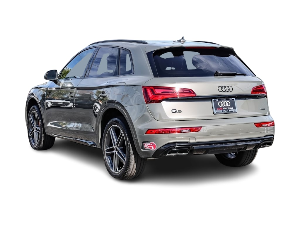 Thumbnail: 2024 Audi Q5 - 3