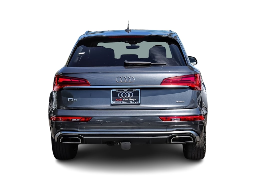 Thumbnail: 2023 Audi Q5 - 4