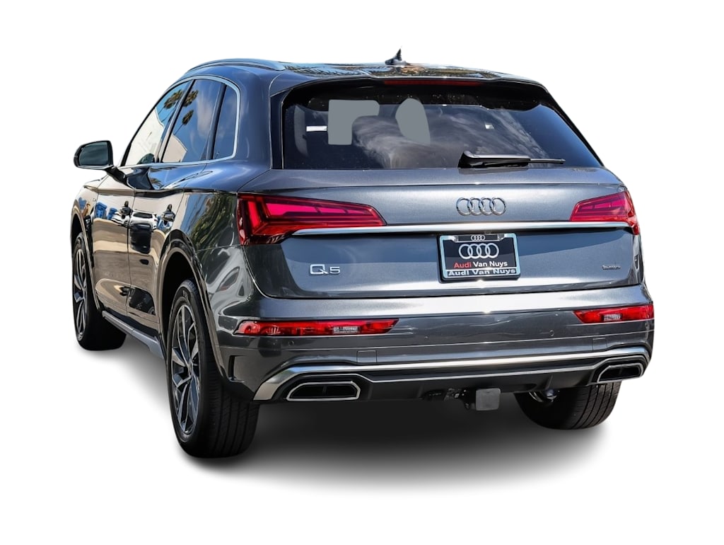 Thumbnail: 2023 Audi Q5 - 3