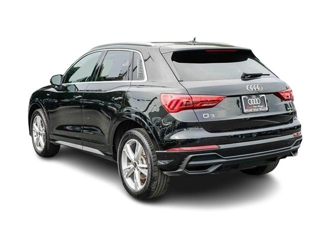 Thumbnail: 2023 Audi Q3 - 3