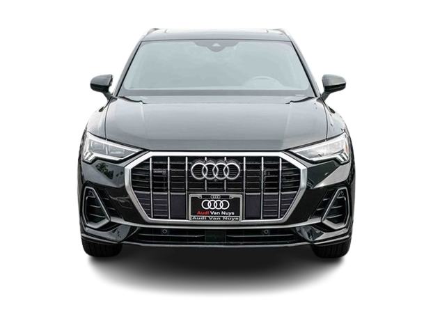 Thumbnail: 2023 Audi Q3 - 5
