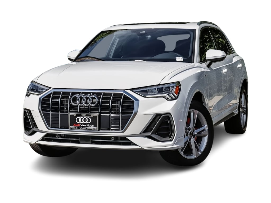 Thumbnail: 2023 Audi Q3 - 5