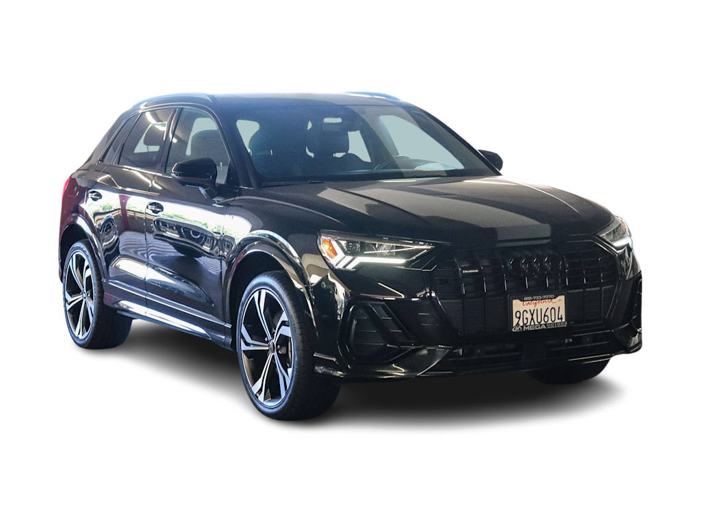 Thumbnail: 2023 Audi Q3 - 8