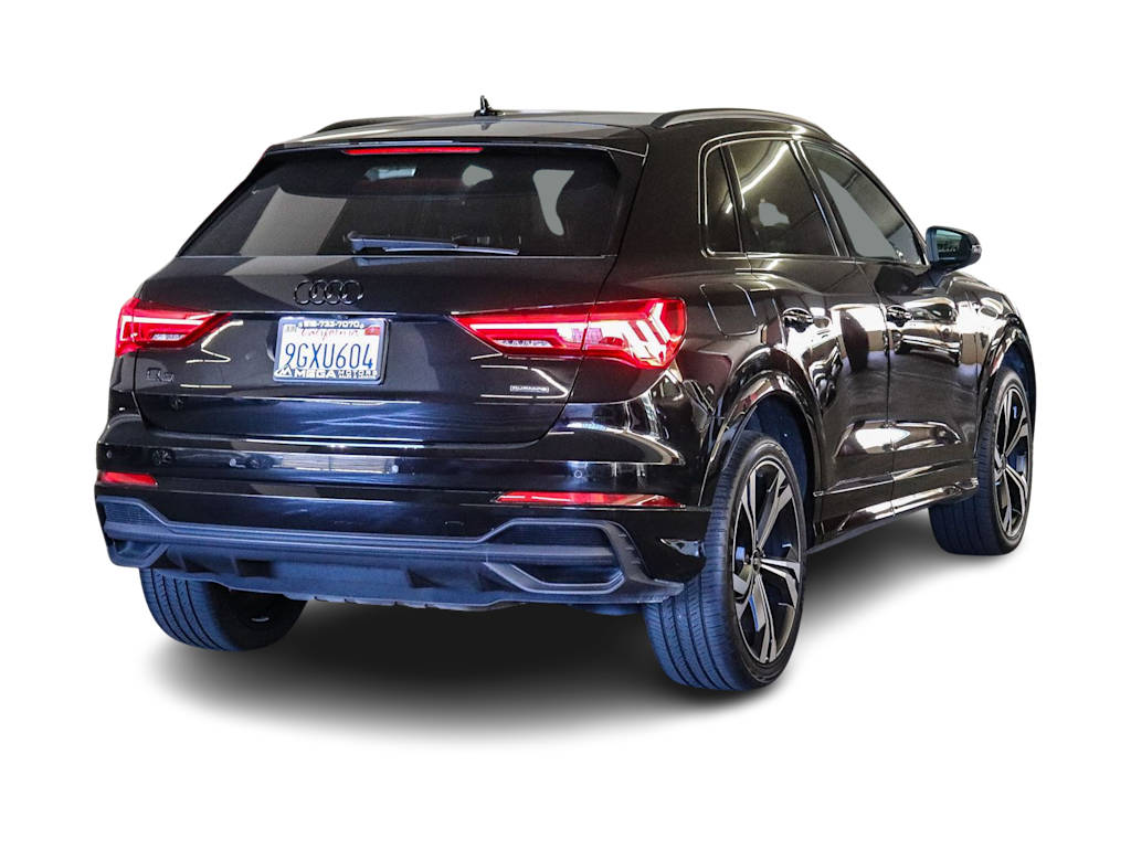 Thumbnail: 2023 Audi Q3 - 7