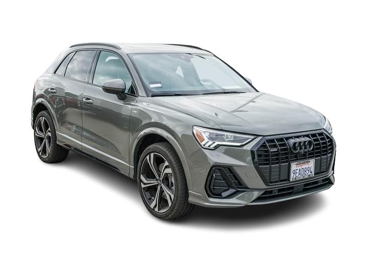 Thumbnail: 2023 Audi Q3 - 8