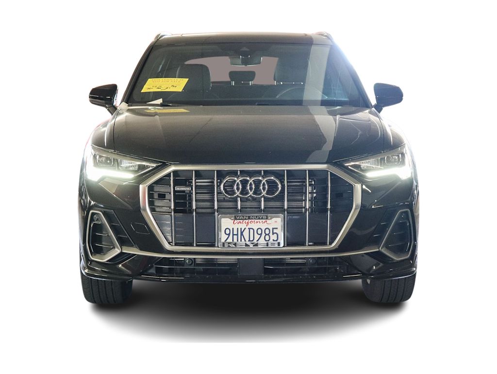 Thumbnail: 2023 Audi Q3 - 4