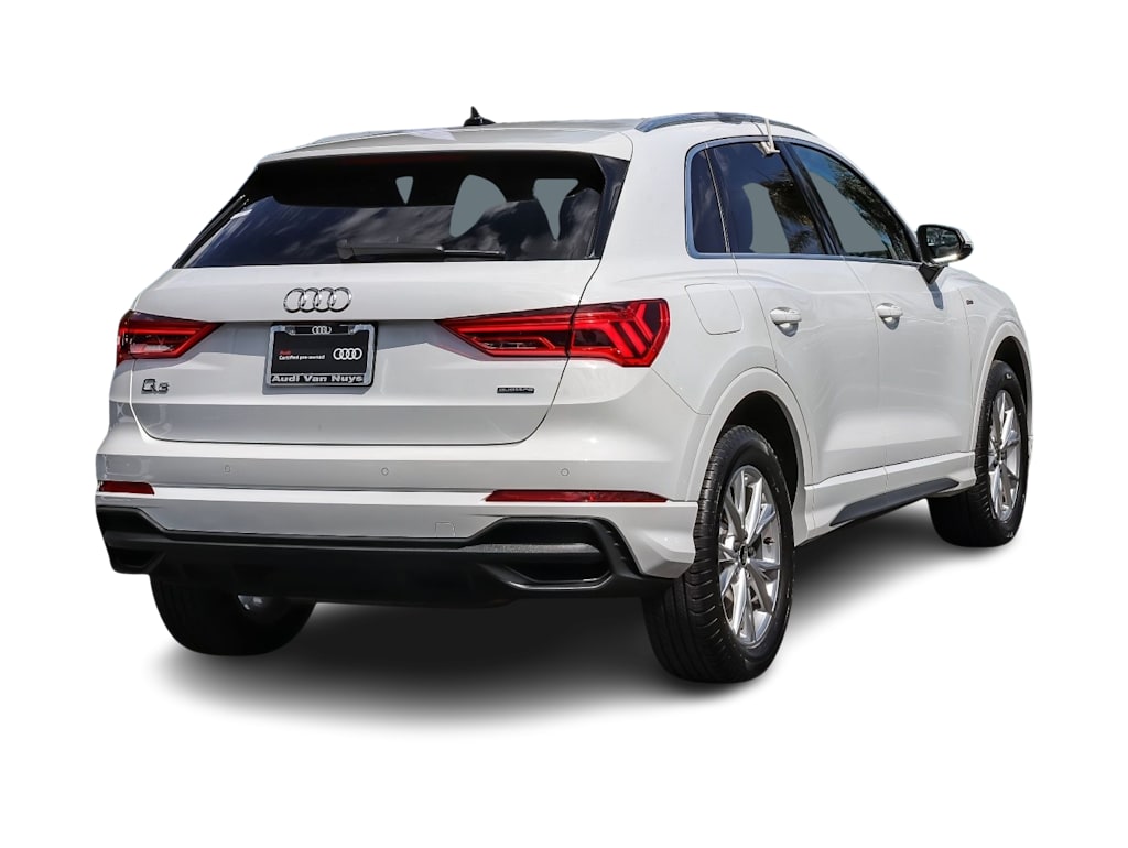 Thumbnail: 2023 Audi Q3 - 19