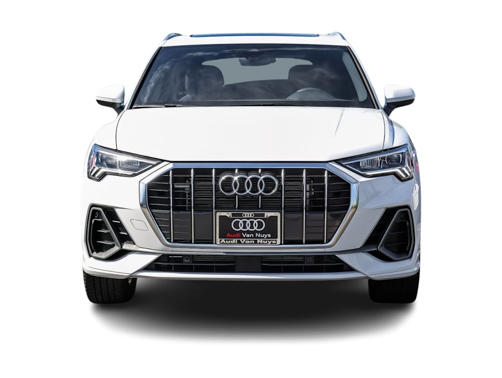 Thumbnail: 2023 Audi Q3 - 5