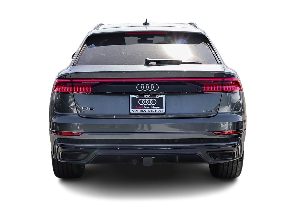 Thumbnail: 2021 Audi Q8 - 3