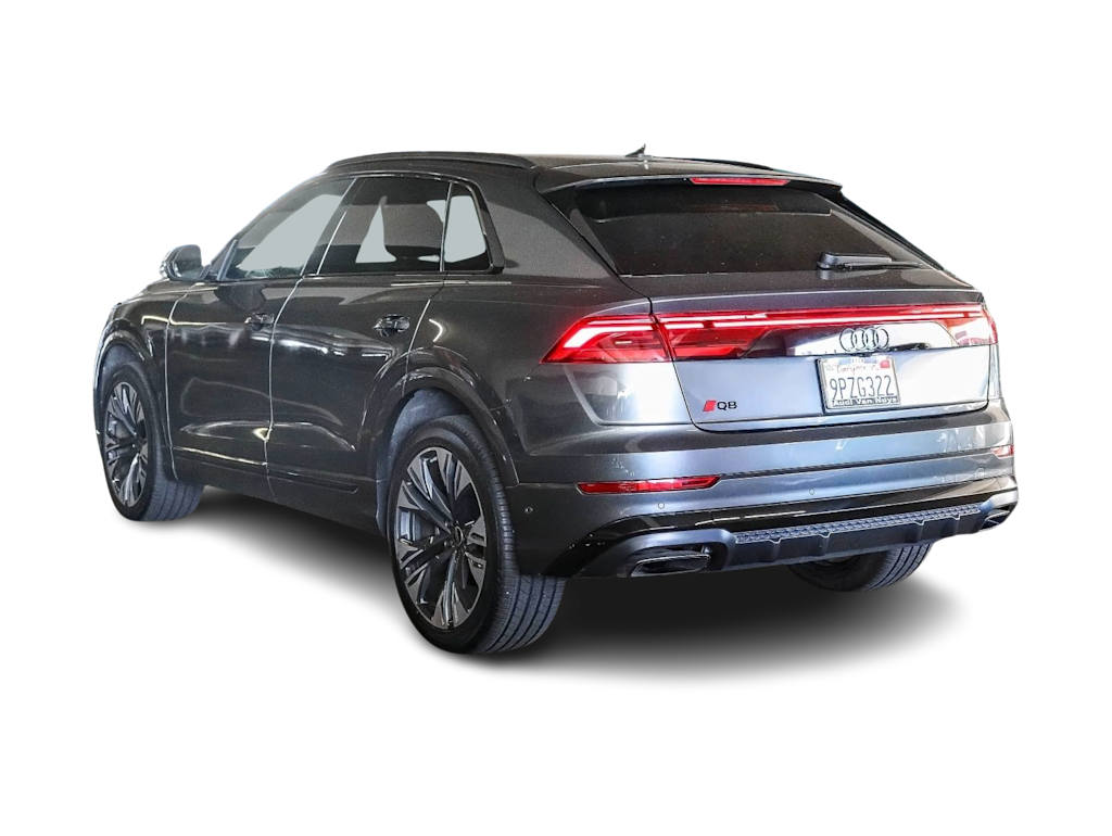 Thumbnail: 2025 Audi Q8 - 2