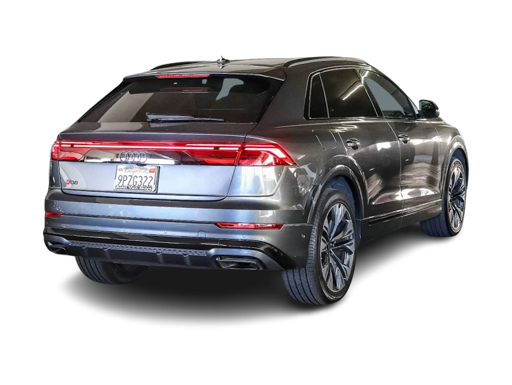 Thumbnail: 2025 Audi Q8 - 6