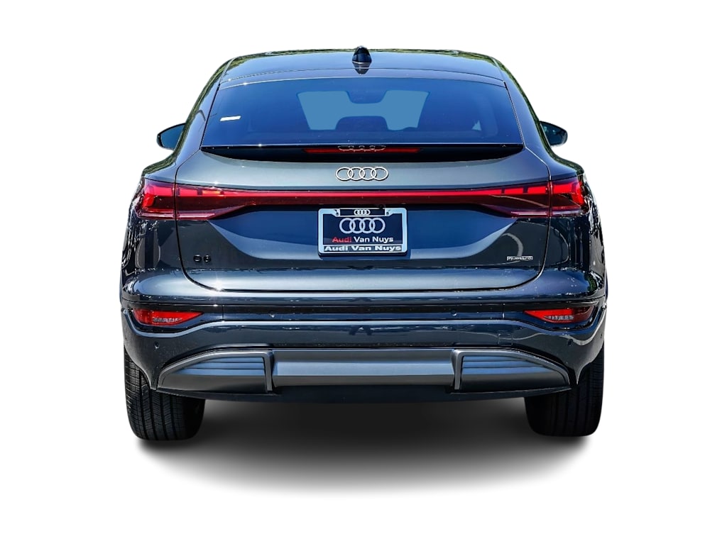 Thumbnail: 2025 Audi Q6 e-tron - 4