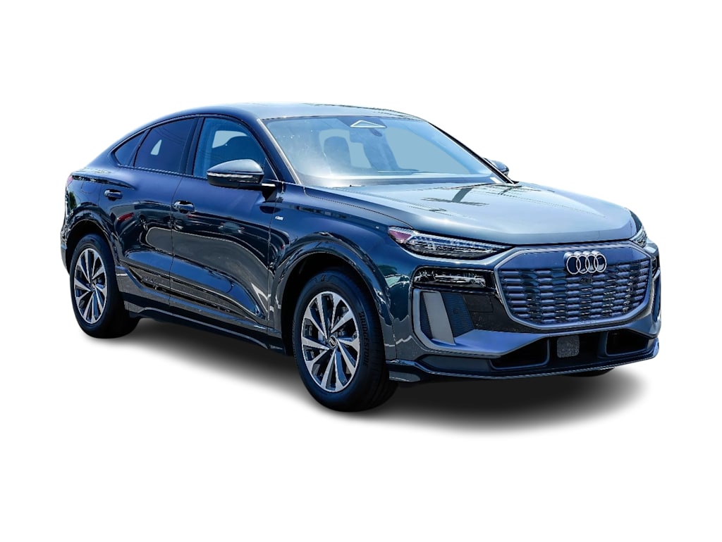 Thumbnail: 2025 Audi Q6 e-tron - 17