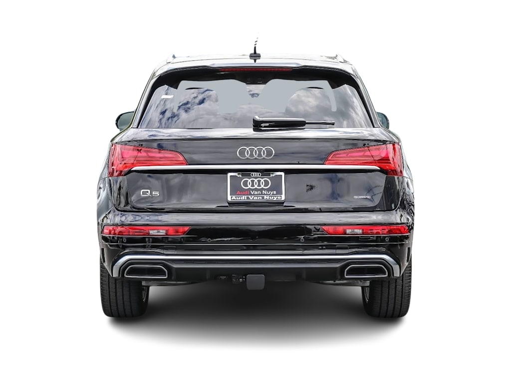 Thumbnail: 2023 Audi Q5 - 4