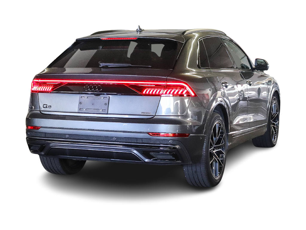 Thumbnail: 2023 Audi Q8 - 9
