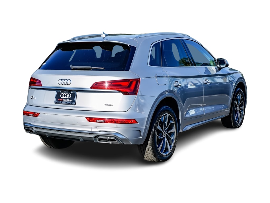 Thumbnail: 2023 Audi Q5 - 18