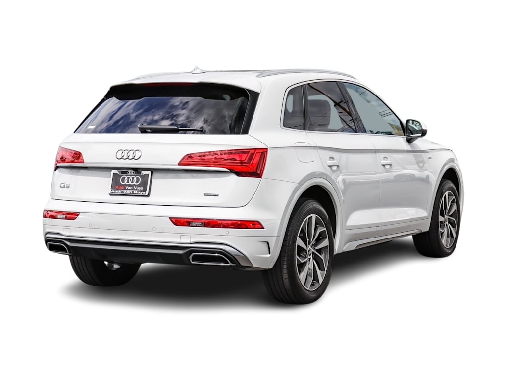Thumbnail: 2023 Audi Q5 - 17