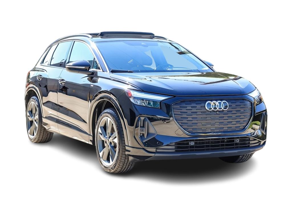 Thumbnail: 2023 Audi Q4 e-tron - 19