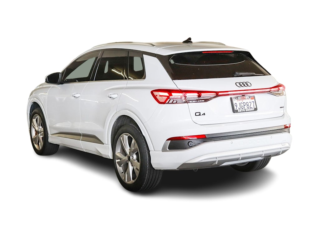 Thumbnail: 2023 Audi Q4 e-tron - 2