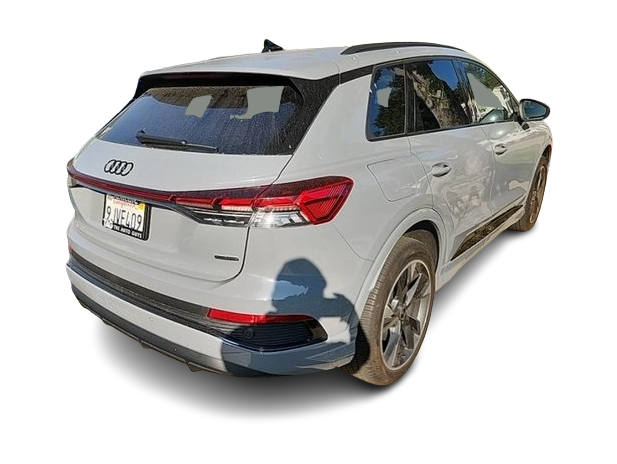 Thumbnail: 2024 Audi Q4 e-tron - 9