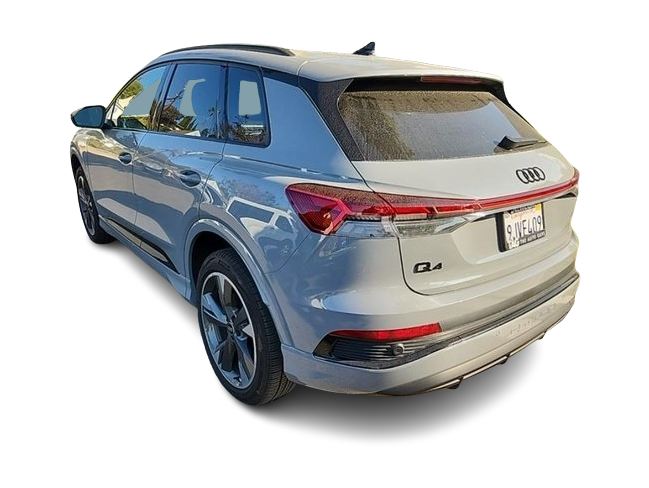 Thumbnail: 2024 Audi Q4 e-tron - 3