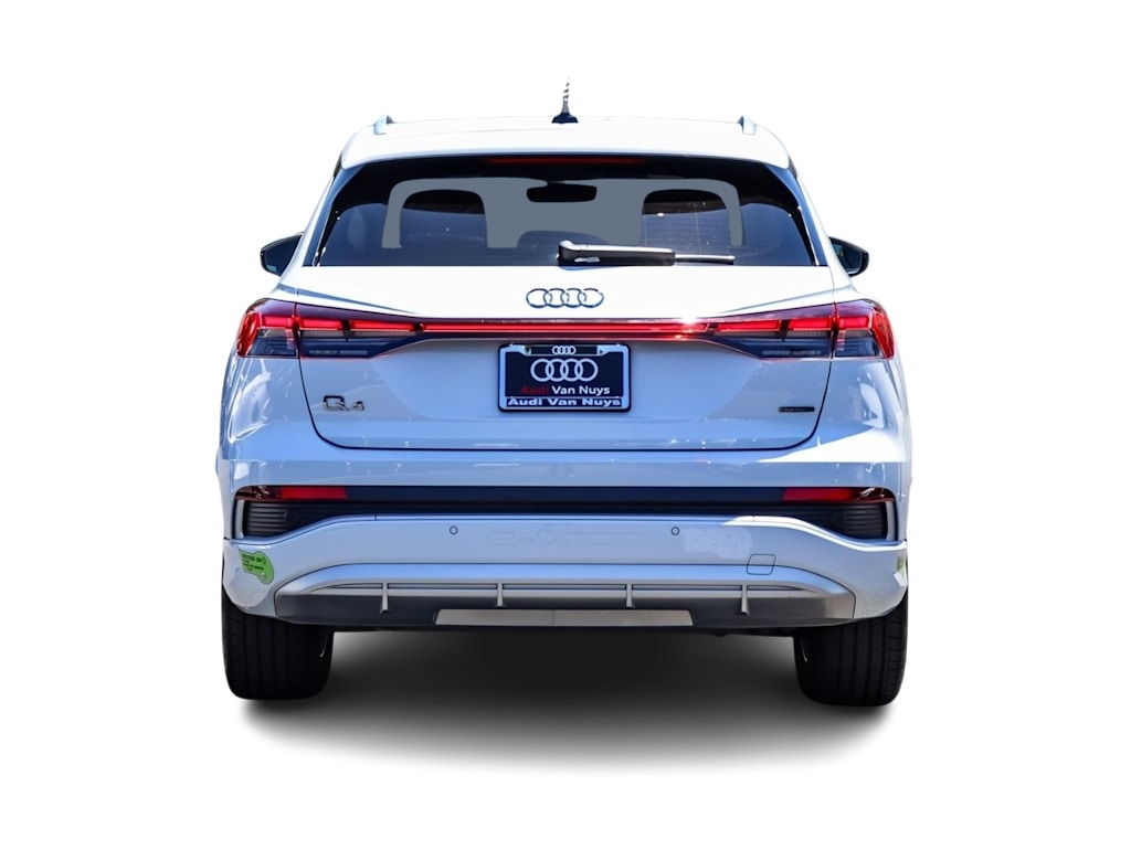 Thumbnail: 2023 Audi Q4 e-tron - 4