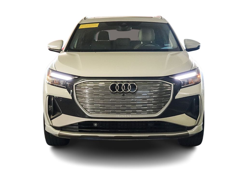 Thumbnail: 2023 Audi Q4 e-tron - 4