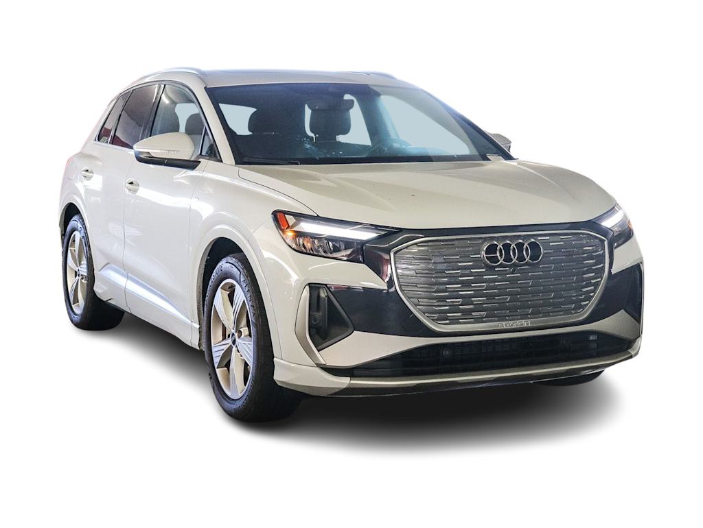 Thumbnail: 2024 Audi Q4 e-tron - 9