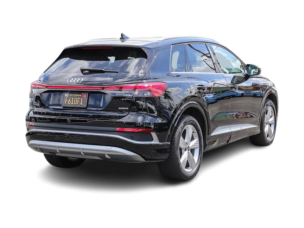 Thumbnail: 2023 Audi Q4 e-tron - 6
