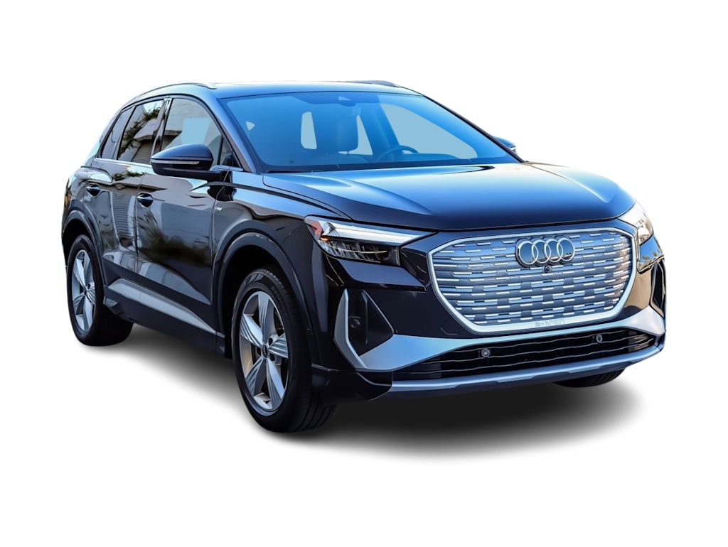 Thumbnail: 2023 Audi Q4 e-tron - 18