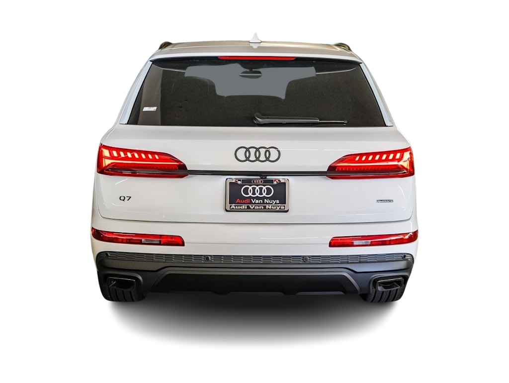 Thumbnail: 2026 Audi Q7 - 4