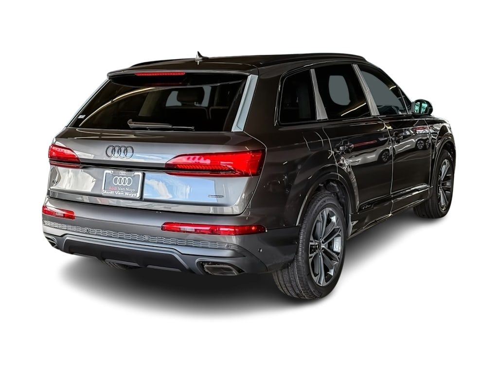 Thumbnail: 2026 Audi Q7 - 18