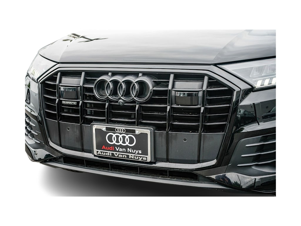 Thumbnail: 2023 Audi Q7 - 20