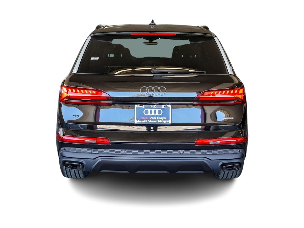 Thumbnail: 2026 Audi Q7 - 4